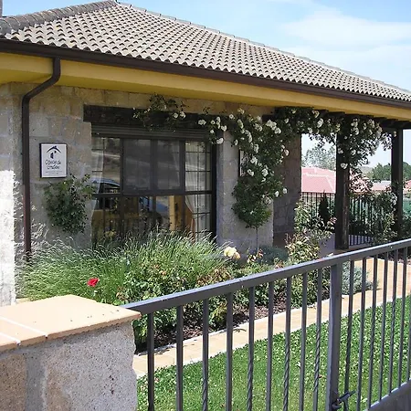 Gasthaus Casa Pico Zapatero Sotalbo Exterior foto